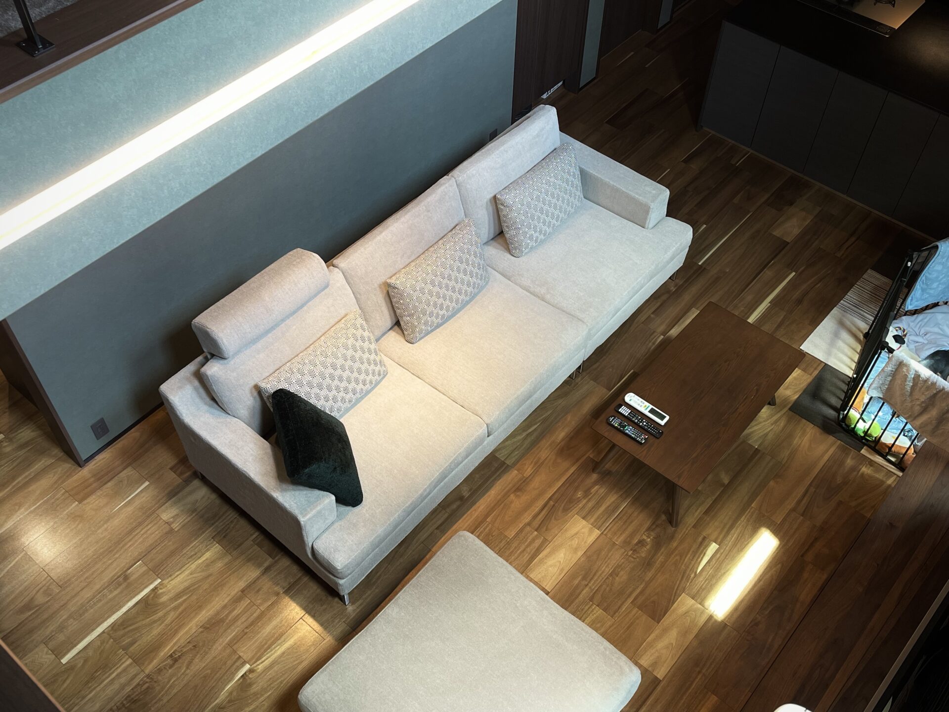 TRES SOFA／＜GRVA＞