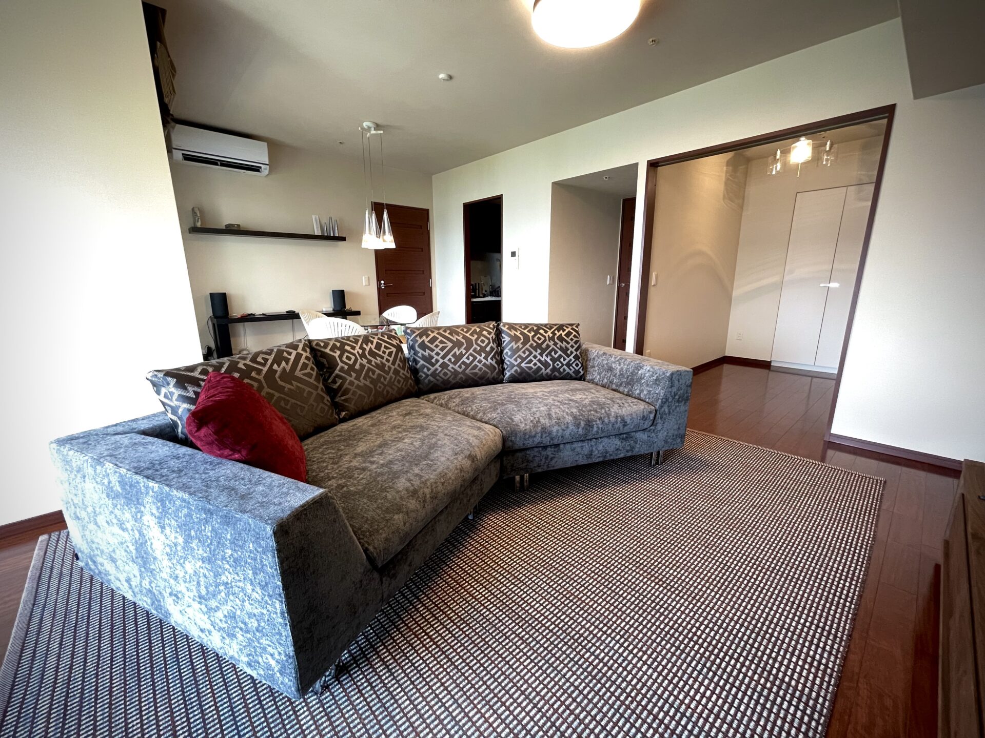 TRES SOFA／＜くの字FSB＞