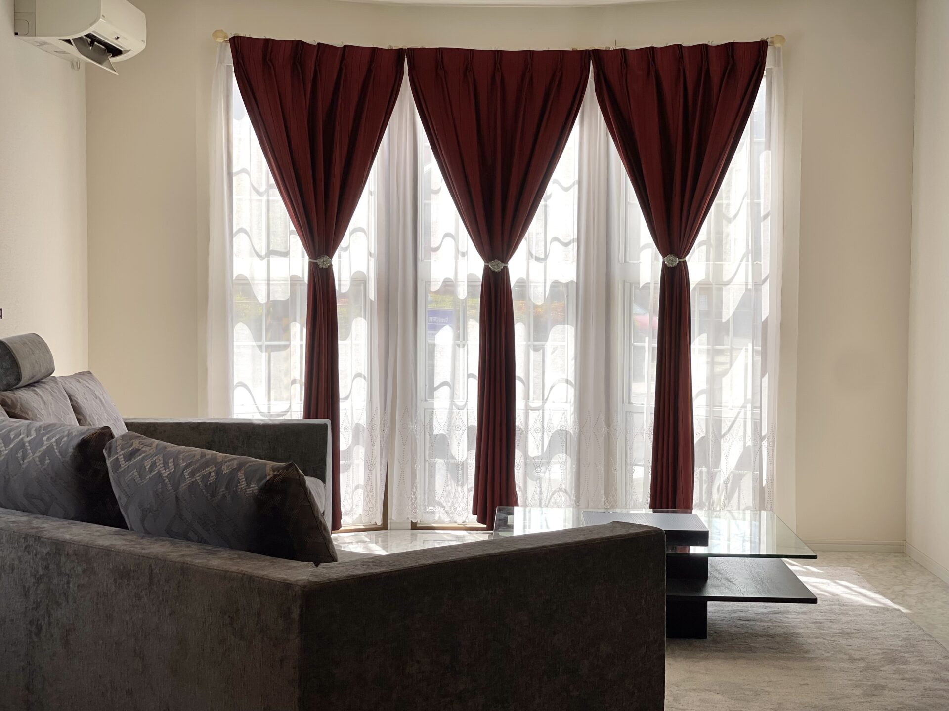 納品事例を更新しました・変形FSBソファ