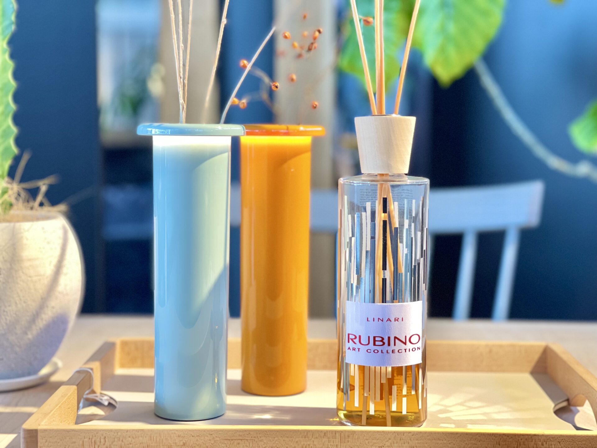 春の空間を整える香り