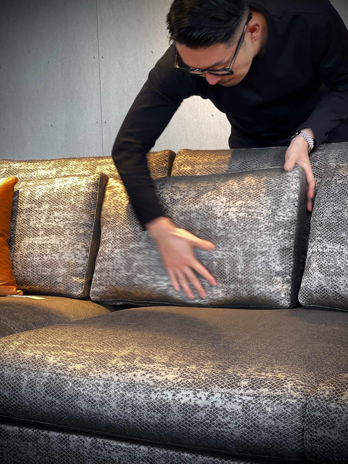 “7のつく日は”ソファメンテナンスDAY